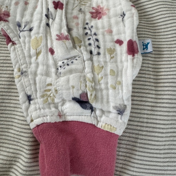 Cotton gauze baggie romper. Baby girls size 18-24 months. - Picture 4 of 7